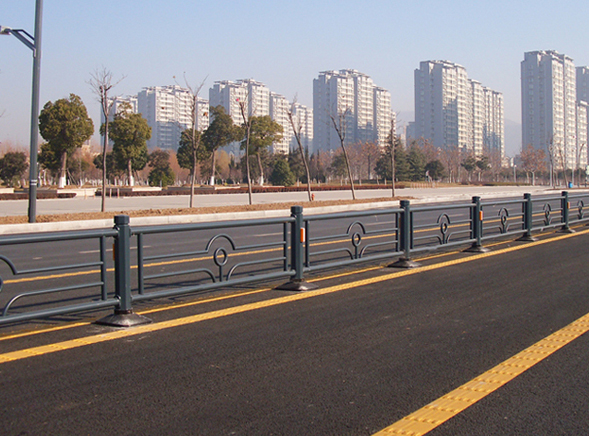 道路隔离护栏1